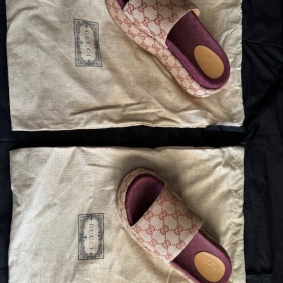 GUCCI CANVAS PRINTED SLIDES- BURGENDY / TAN - Picture 4 of 6